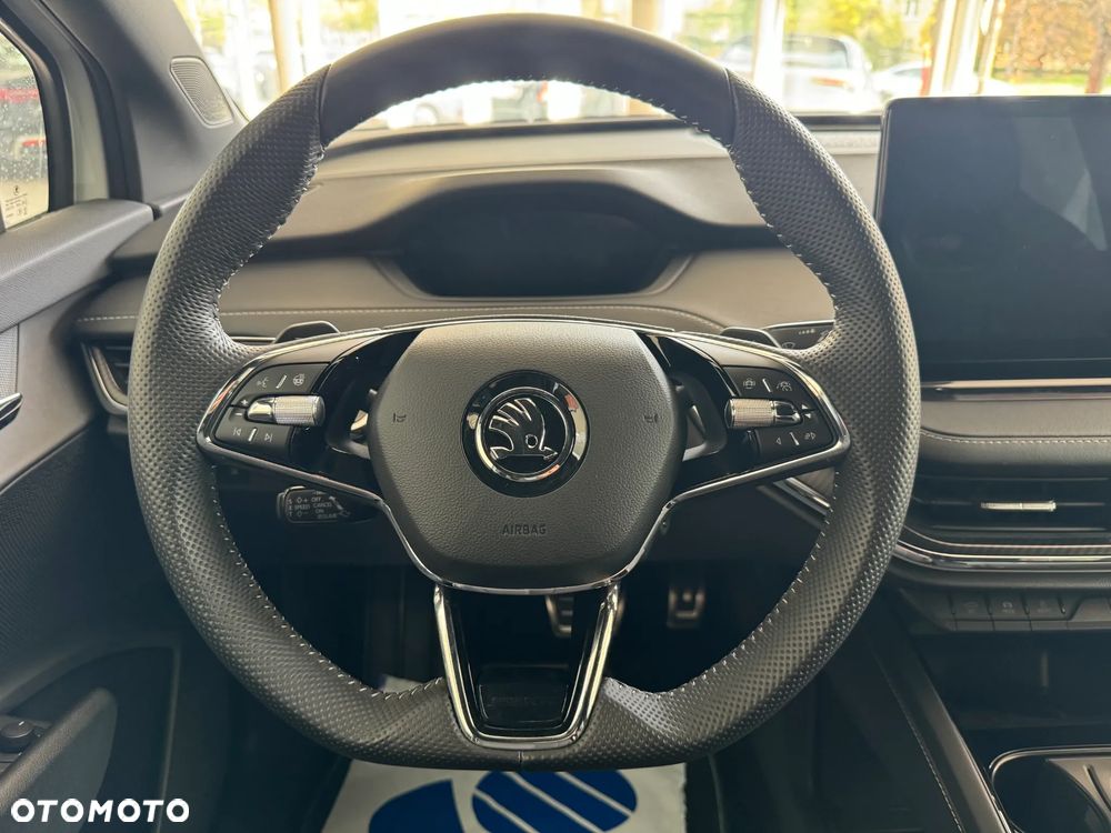 Skoda Enyaq 80x 82kWh Sportline Advanced - 24