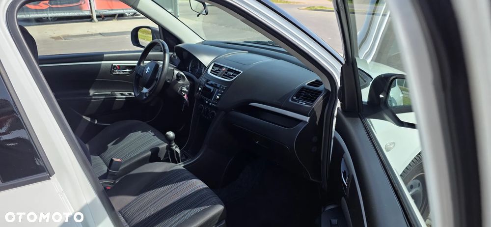 Suzuki Swift 1.2 4x4 Club - 15