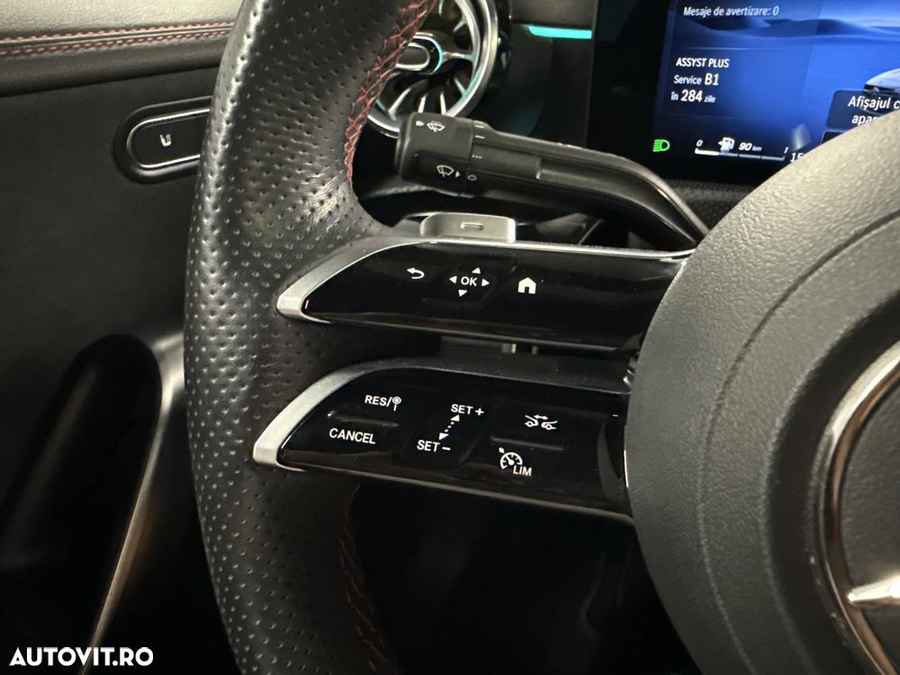 Mercedes-Benz CLA 180 7G-DCT Progressive - 18