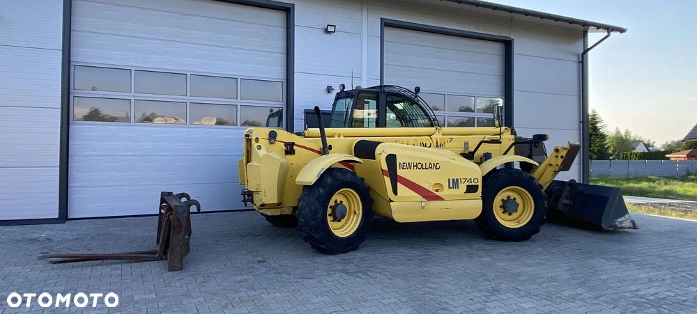 New Holland LM1740 Ładowarka teleskopowa 17m 4T Hydraul poziomowanie SWAY - 4