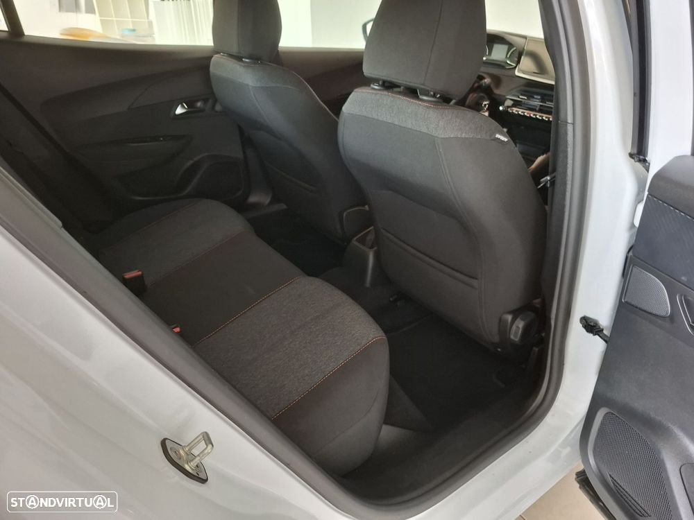 Peugeot 2008 1.2 PureTech Style - 11