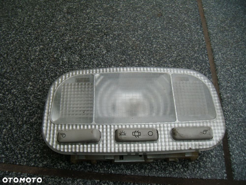 citroen c5 III 10r lampka w podsufitkę - 1