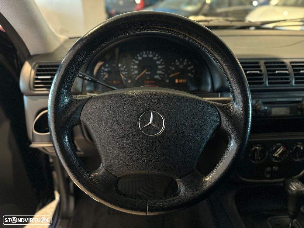 Mercedes-Benz ML 270 - 23