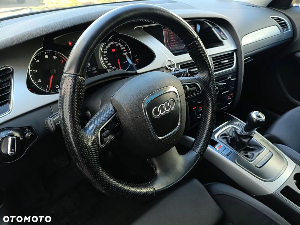 Audi A4 Avant 2.0 TFSI - 10