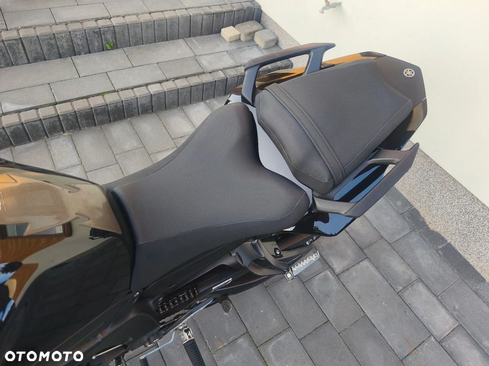 Yamaha FZ8 - 23
