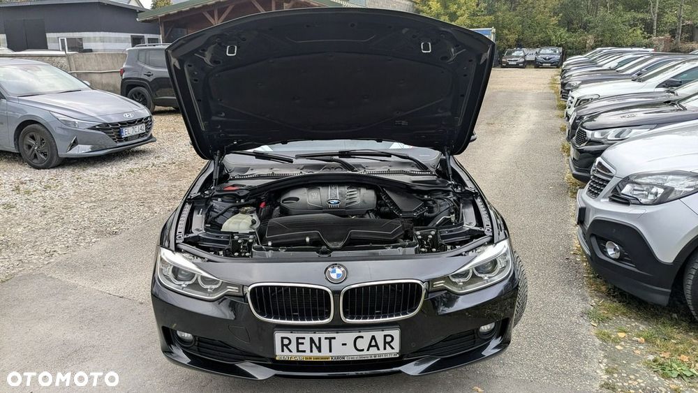 BMW Seria 3 - 38