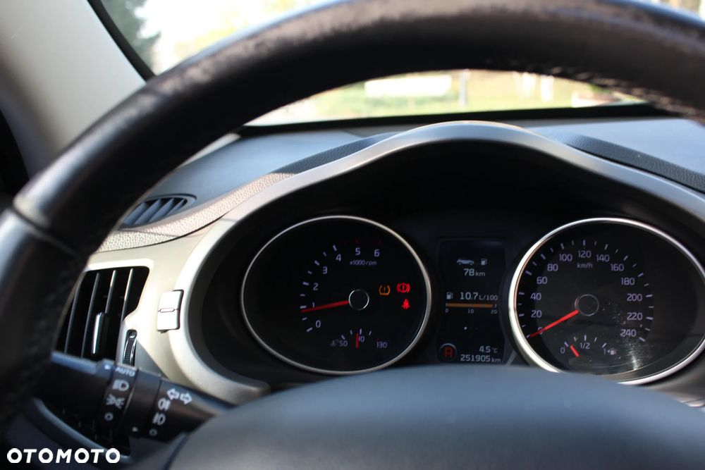 Kia Sportage 2.0 CRDI XL AWD - 26