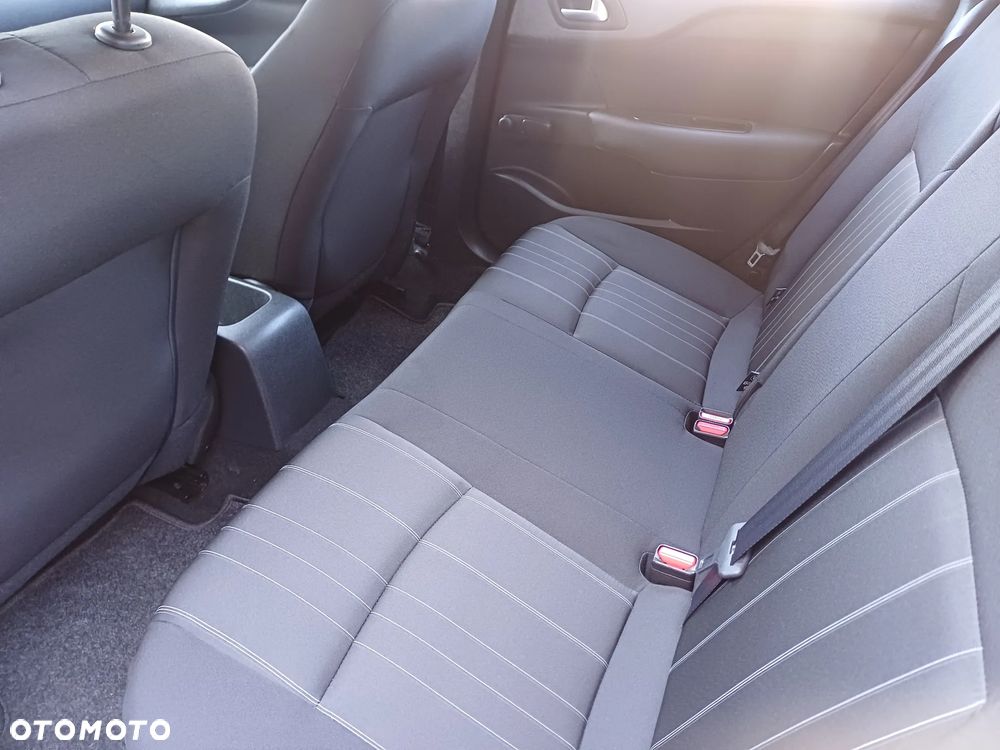 Citroën C4 1.6 HDi Attraction - 17