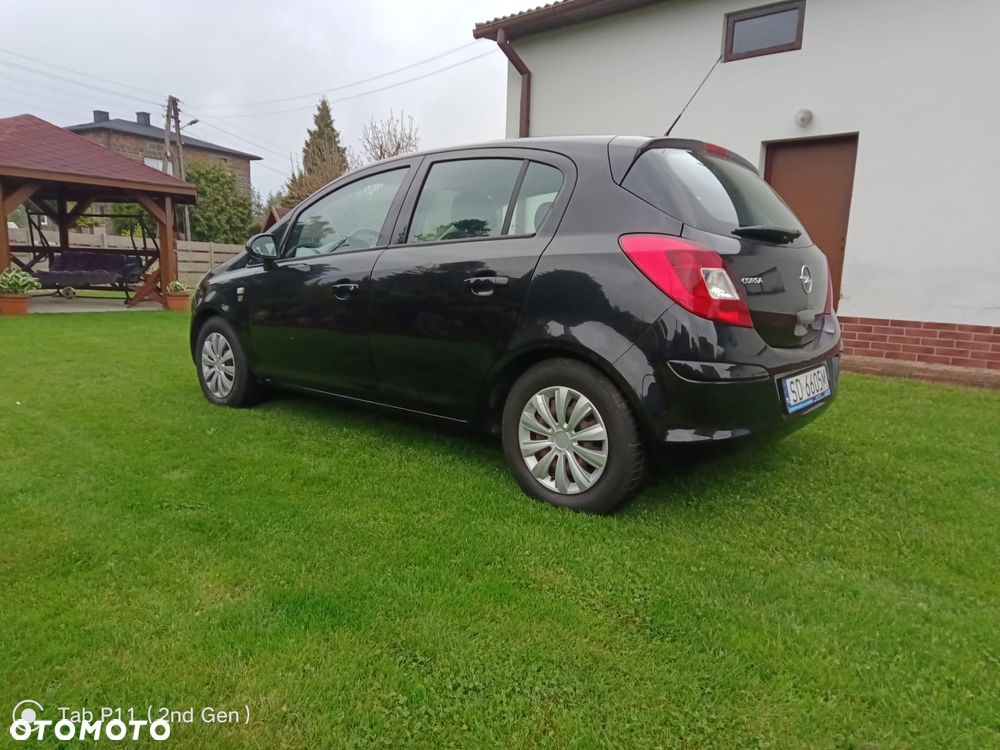 Opel Corsa 1.2 16V Cosmo - 2