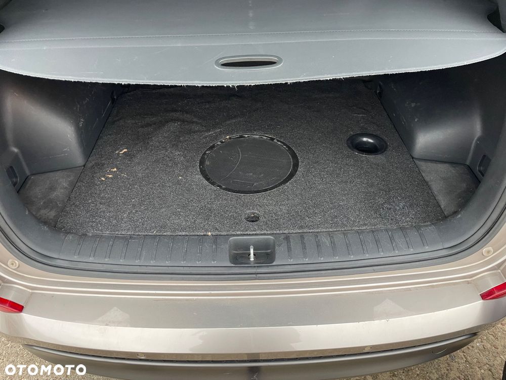 Hyundai Tucson 2.0 CRDI 4WD Automatik Premium - 22