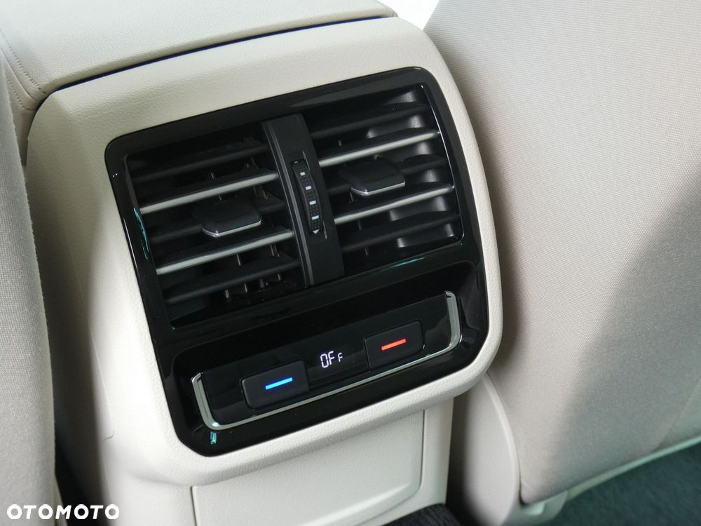 Volkswagen Passat 2.0 TDI BMT Comfortline DSG - 26