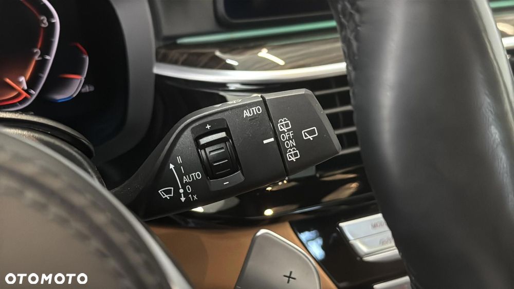 BMW Seria 5 530i xDrive mHEV M Sport sport - 30