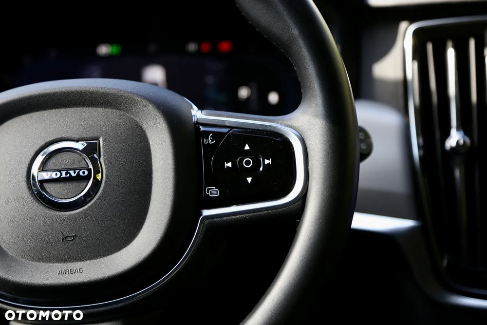 Volvo V90 Cross Country B4 D AWD Plus - 8