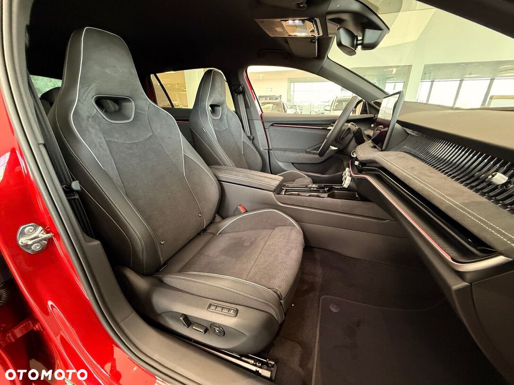 Skoda Superb 2.0 TSI Sportline DSG - 12