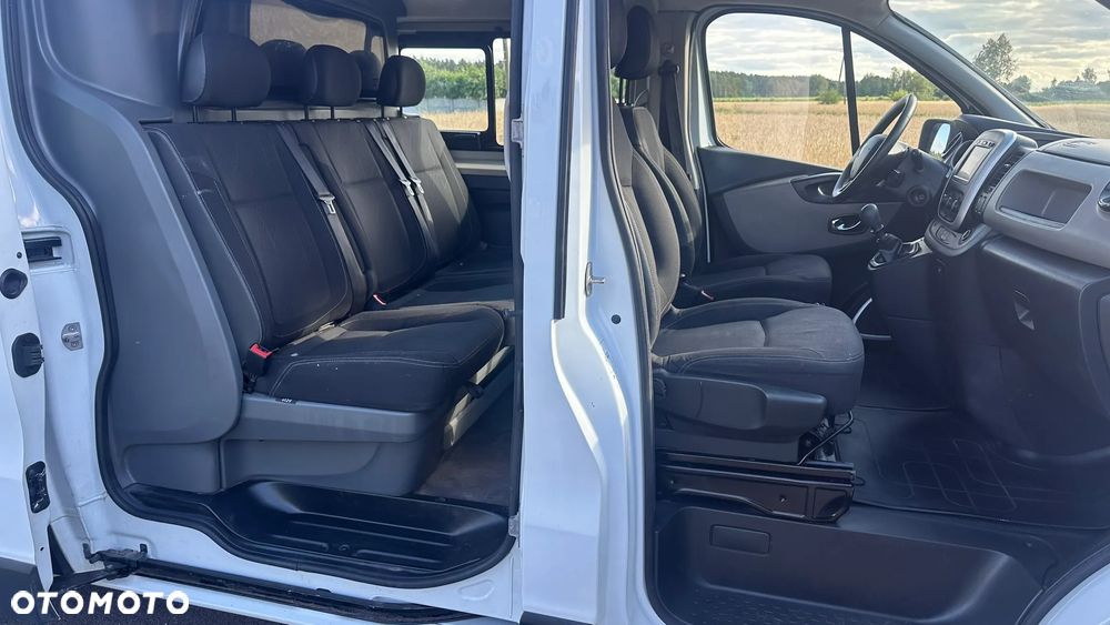 Renault Trafic - 12
