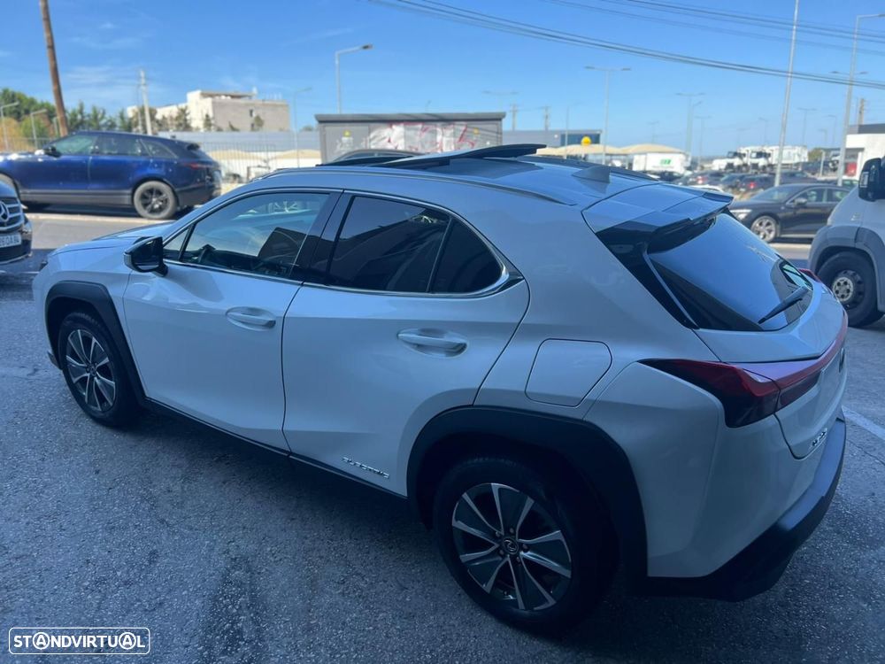 Lexus UX 300e Luxury - 4