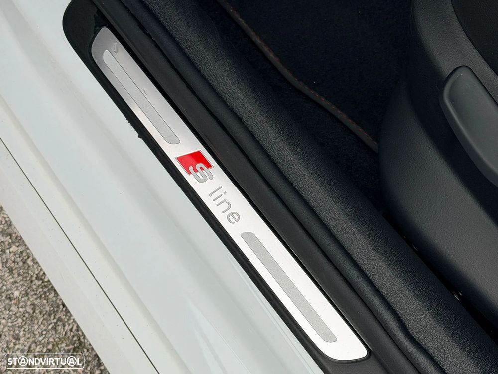 Audi A1 1.6 TDI S-line - 25