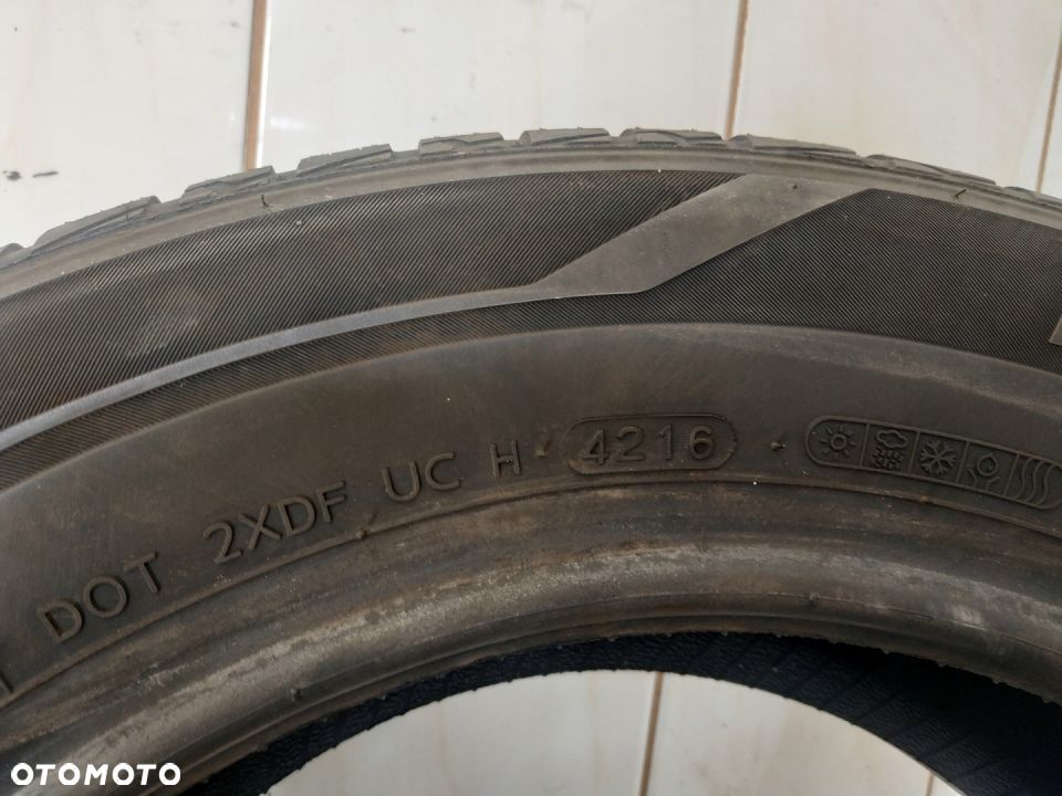 R15 185/65 88T Hankook Kinergy 4S - 5