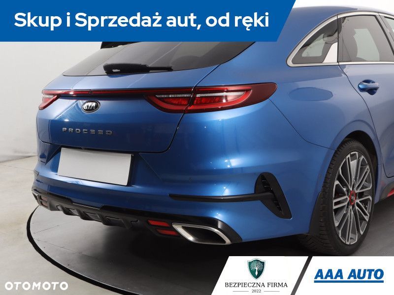 Kia ProCeed - 26