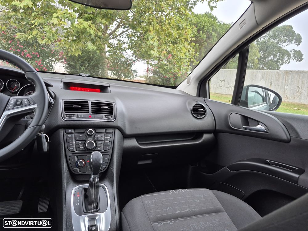 Opel Meriva 1.4 T Auto. - 11