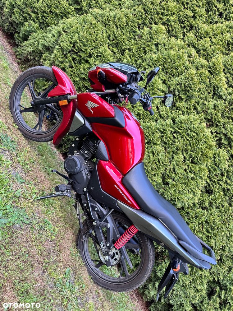 Honda CBF - 3
