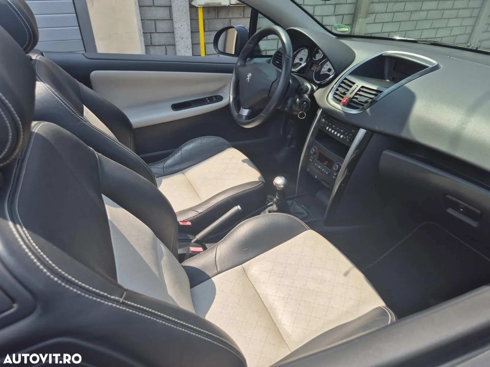Peugeot 207 CC 120 VTi Roland Garros - 3