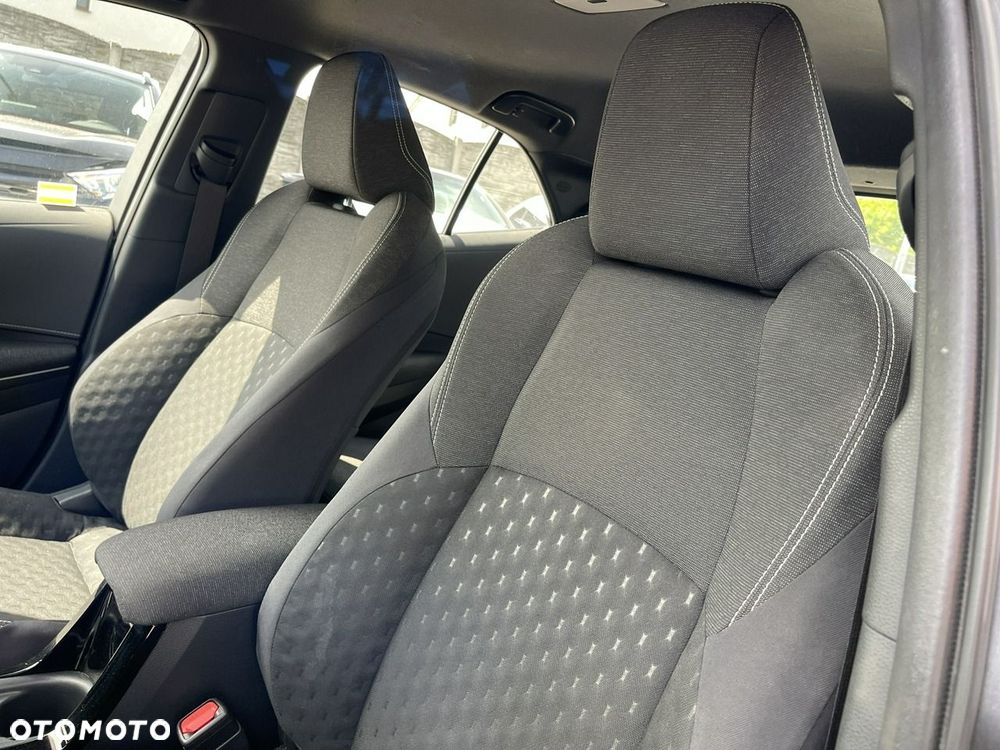 Toyota Corolla 1.8 Hybrid Comfort - 16
