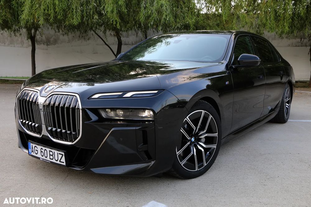 BMW Seria 7 740d xDrive MHEV - 4