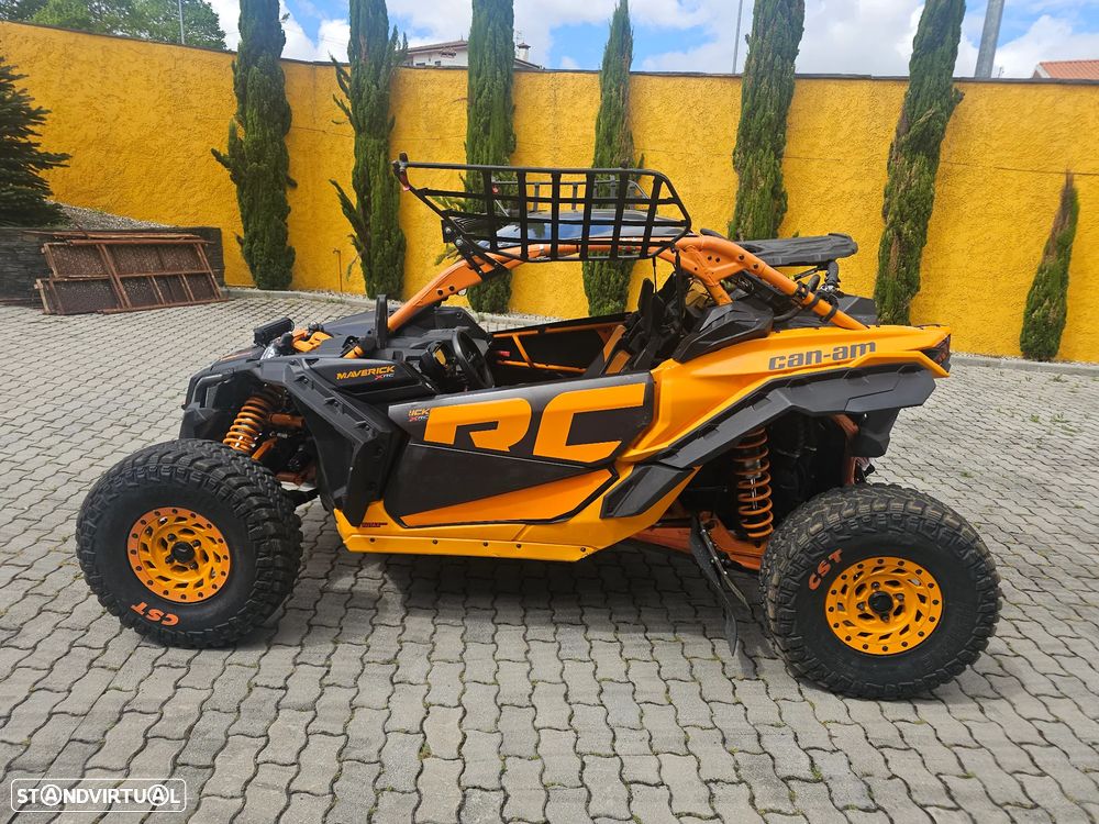 Bombardier CAN AM CAN AM Maverick X3 RC Turbo RR - 24