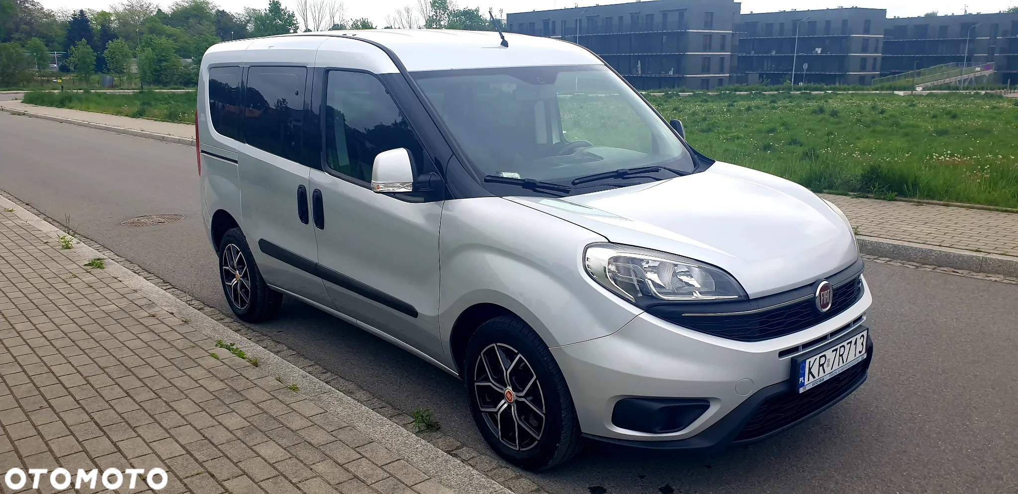 Fiat Doblo 1.6 Multijet 16V Lounge - 25