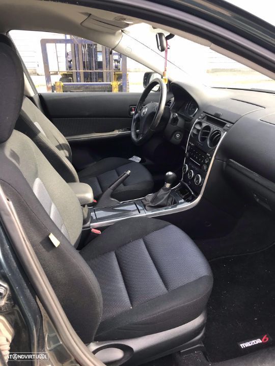 Mazda 6 2.0 CRTD 143cv 5P 2006 - Para Peças - 7