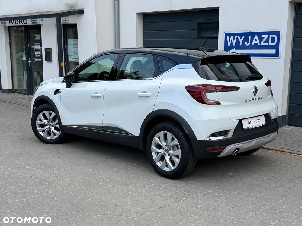 Renault Captur 1.3 TCe mHEV Intens EDC - 2