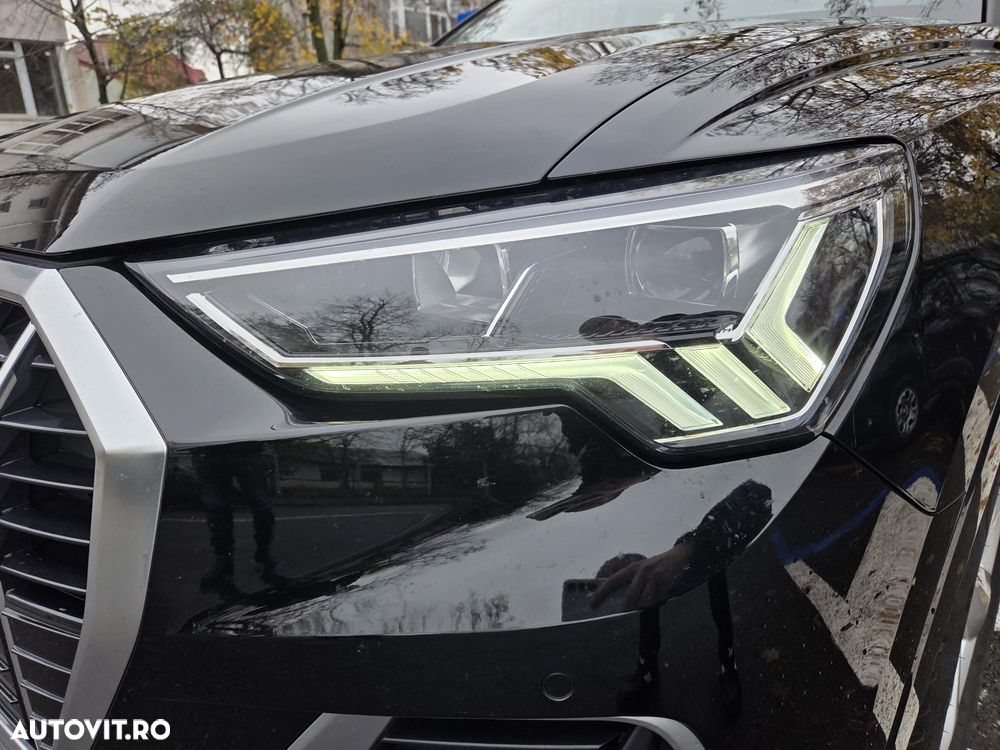 Audi Q3 2.0 40 TFSI S tronic quattro Advanced - 29