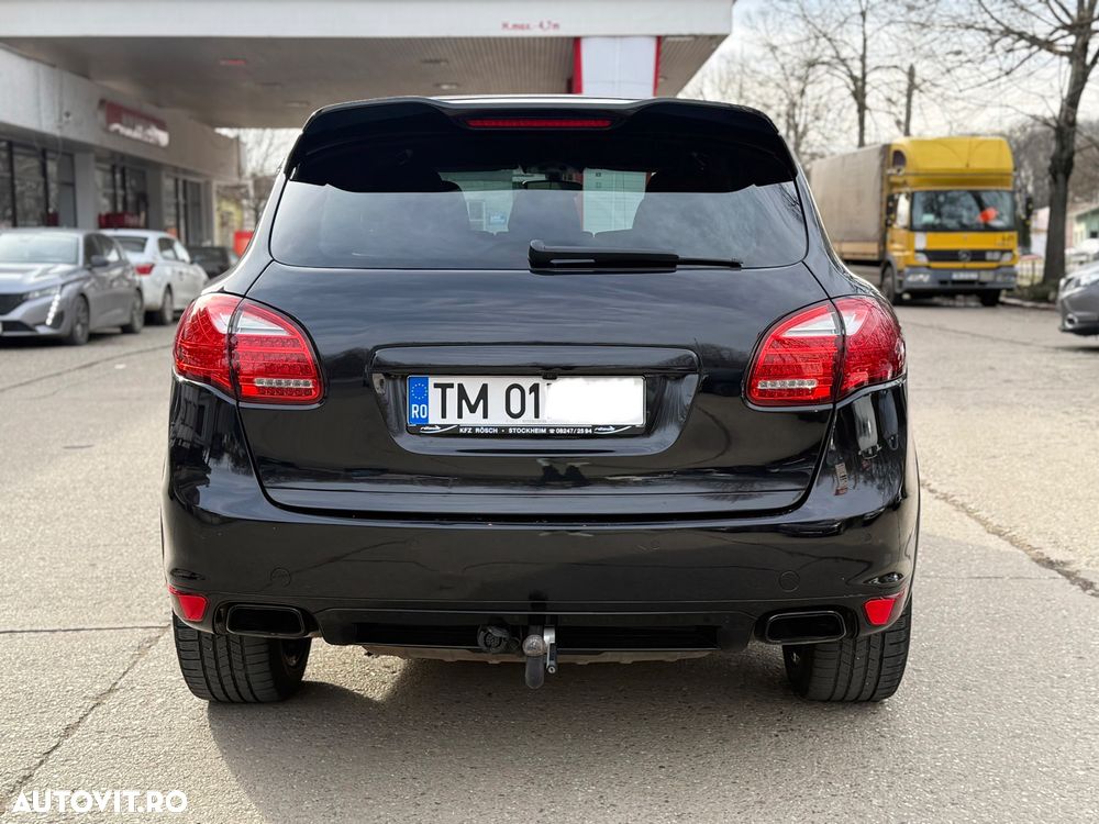 Porsche Cayenne Tiptronic S - 4