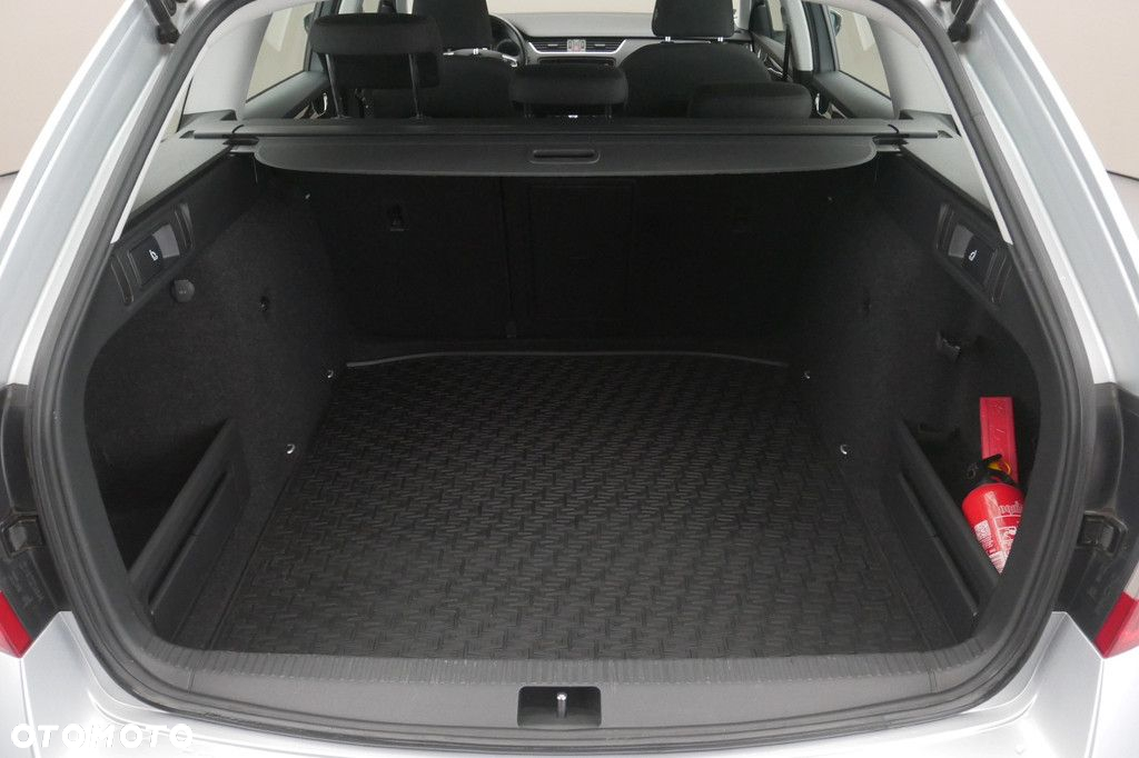 Skoda Octavia - 16
