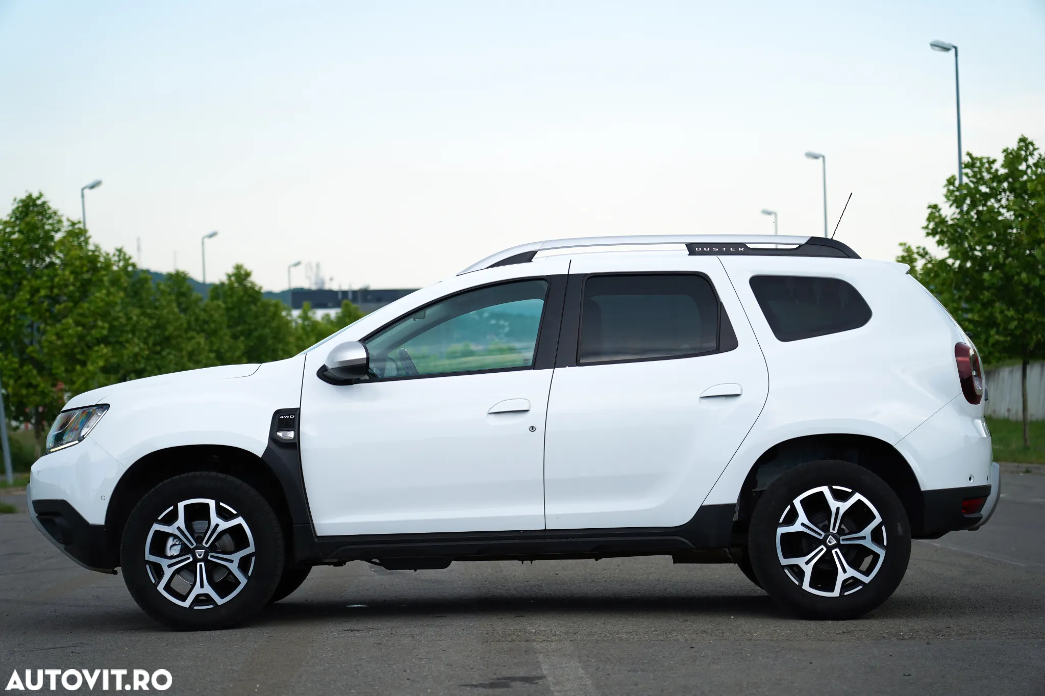 Dacia Duster 1.5 Blue dCi 4WD SL Techroad - 23