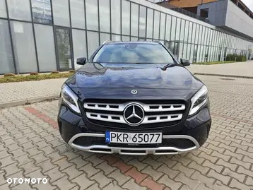 Mercedes-Benz GLA 180 (CDI) d 7G-DCT - 4