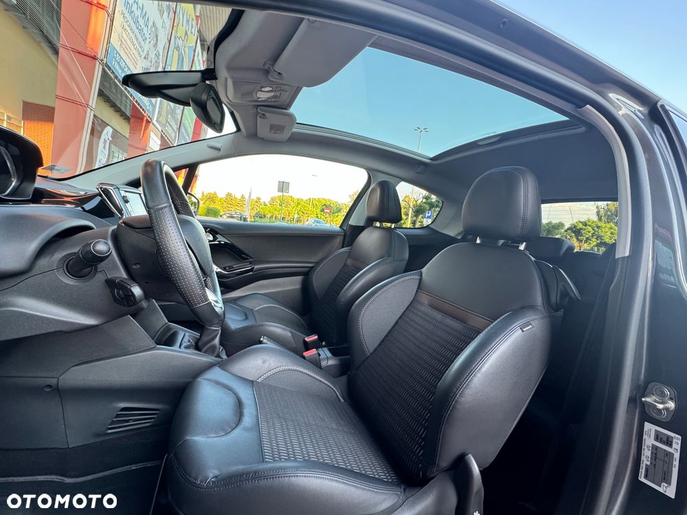 Peugeot 208 - 20