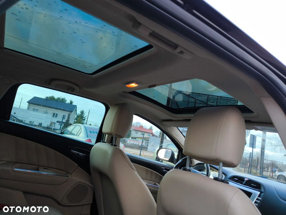 Lancia Delta 1.6 MultiJet 16v Silver - 9