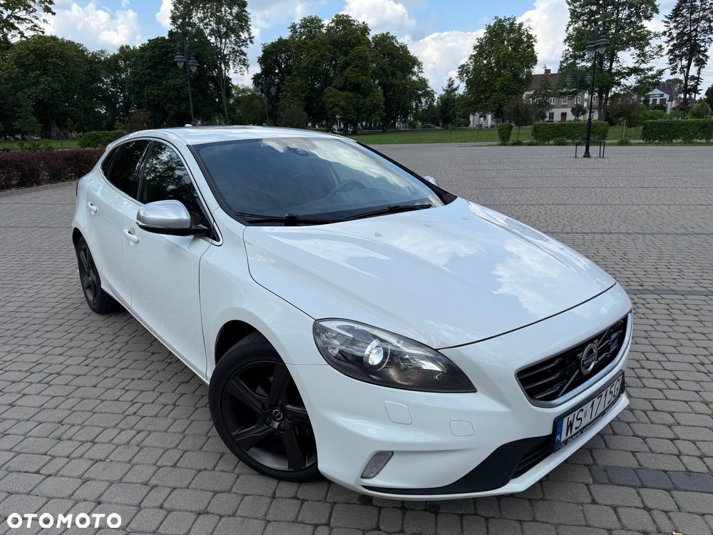Volvo V40 D2 R-Design Summum - 2