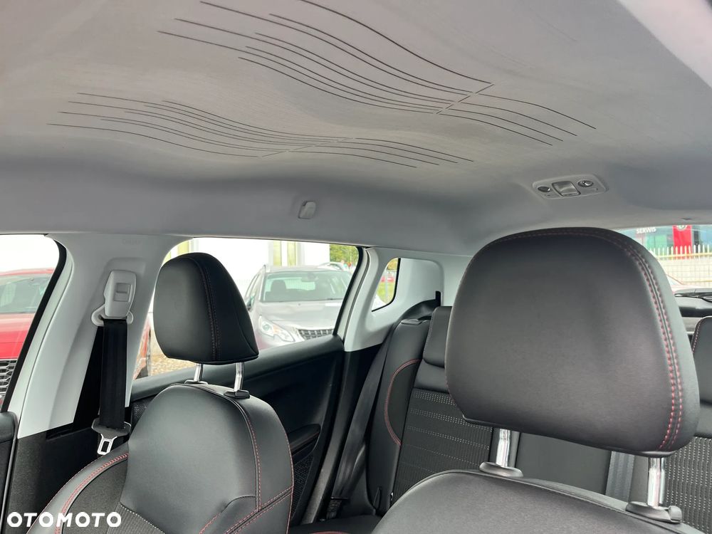Peugeot 2008 BlueHDi FAP 120 STOP & START GT-Line Edition - 21