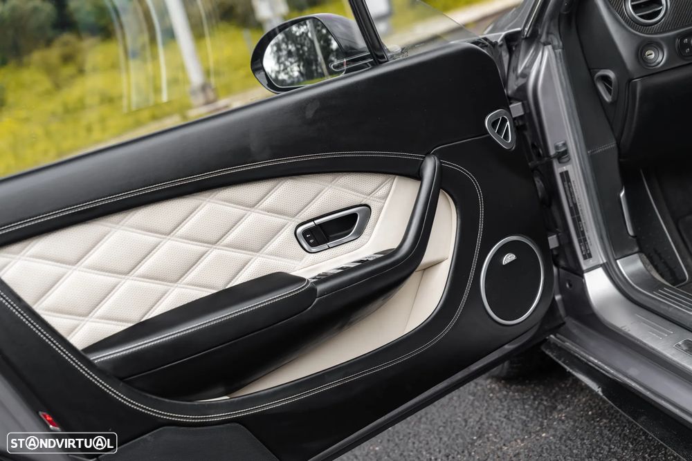 Bentley Continental GT V8 S - 14