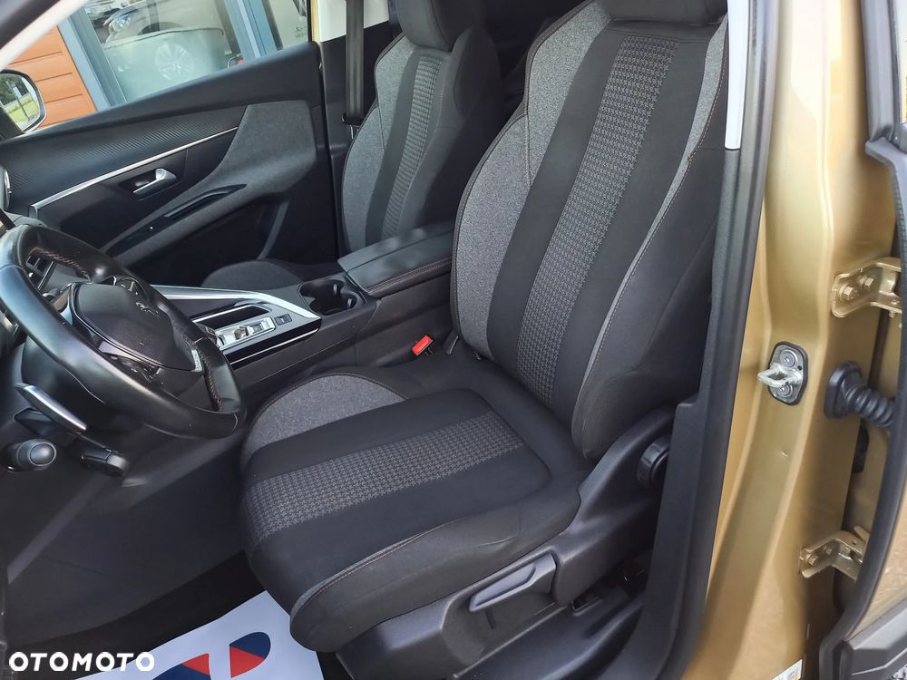 Peugeot 3008 BlueHDi 120 Stop & Start EAT6 Active Business-Paket - 18