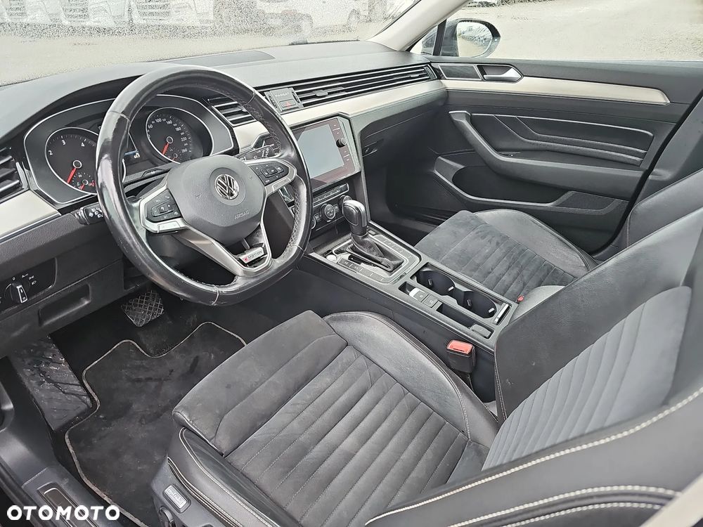 Volkswagen Passat 2.0 TDI 4Mot Elegance DSG - 10