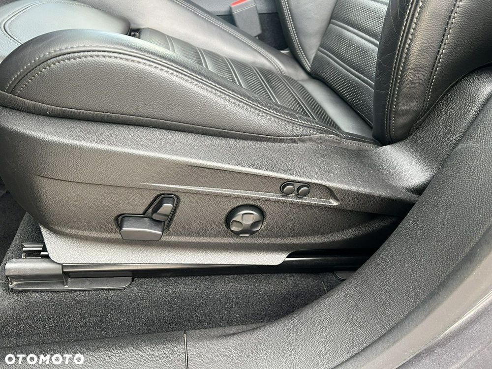 Alfa Romeo Stelvio - 25