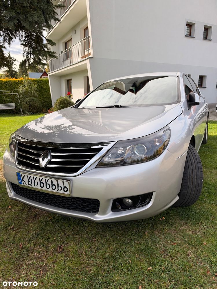 Renault Latitude - 2