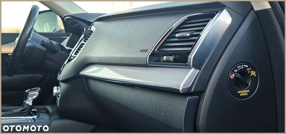 Volvo XC 90 D5 AWD Geartronic Momentum - 35