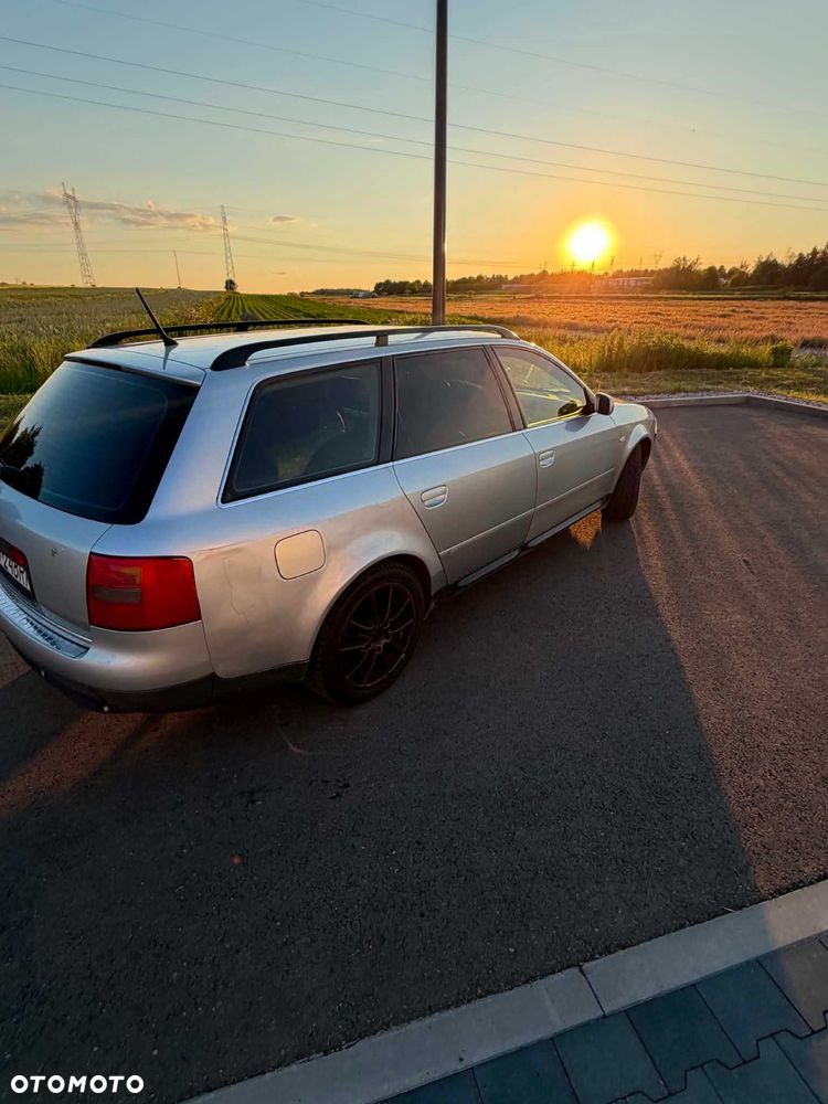 Audi A6 Avant - 2