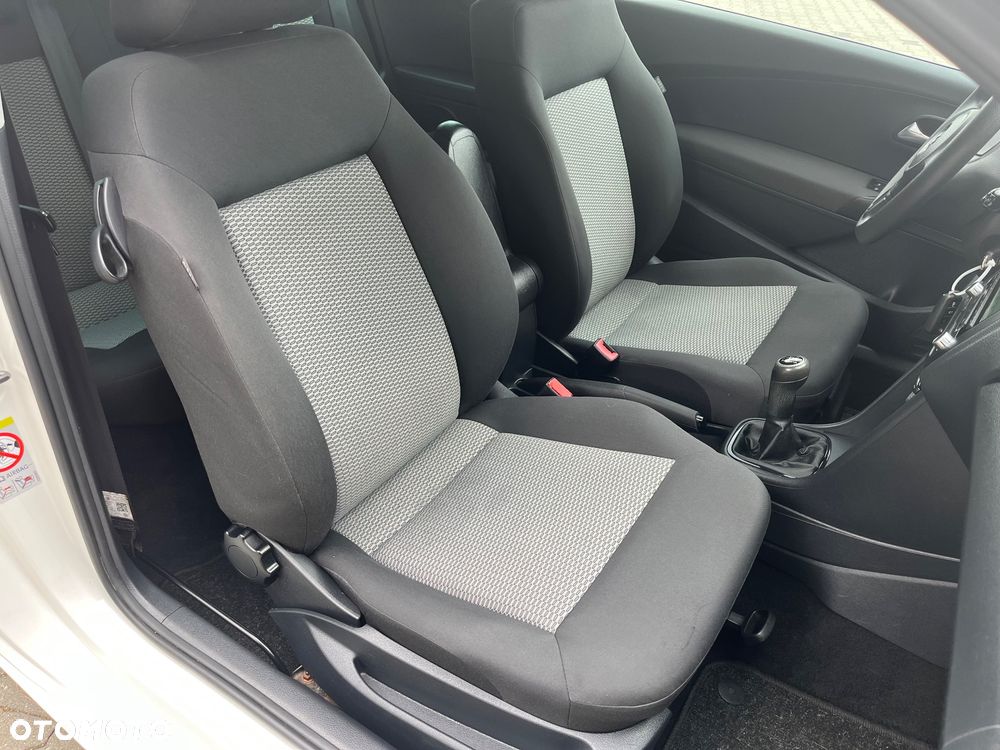 Volkswagen Polo 1.2 Comfortline - 9