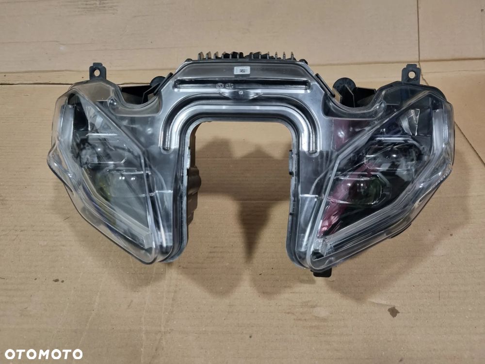 BMW S1000XR K69 FS 1000 XR Lampa Reflektor przedni - 1